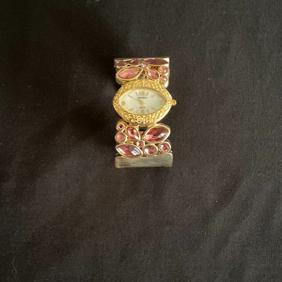 Cuff Watch - Picture 3 of 3